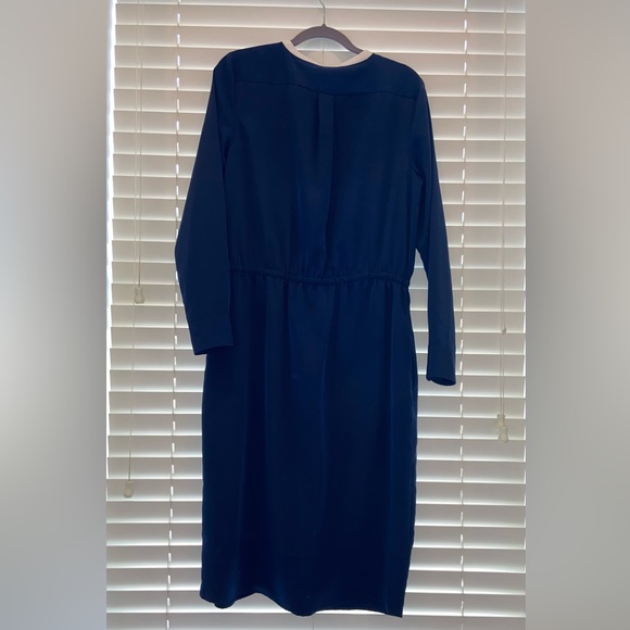 NWOT Navy knee length jaw string dress with white trimming - Picture 2 of 3